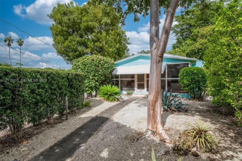 Propiedad comercial en venta en Miami, Florida, 214.79 m2 № 2439826 - foto 29