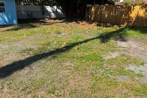 Villa ou maison à louer à Sarasota, Floride: 2 chambres, 93.65 m2 № 2214968 - photo 15