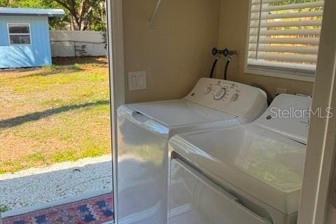 Villa ou maison à louer à Sarasota, Floride: 2 chambres, 93.65 m2 № 2214968 - photo 13