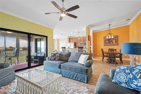 Condo in Bradenton, Florida, 2 bedrooms in LAKEWOOD NATIONAL  № 1735280 - photo 6