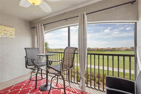 Condo in Bradenton, Florida, 2 bedrooms in LAKEWOOD NATIONAL  № 1735280 - photo 5