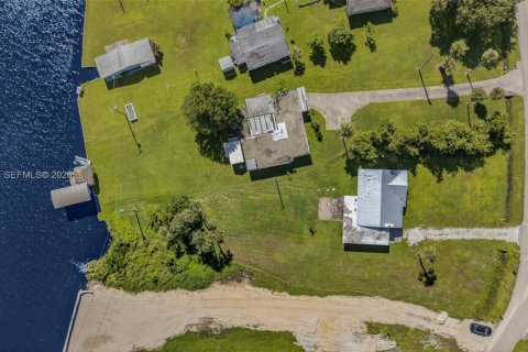 Villa ou maison à vendre à Fort Myers, Floride: 3 chambres, 142.51 m2 № 1996569 - photo 7
