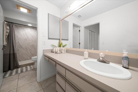 Copropriété à louer à Crystal River, Floride: 3 chambres, 150.59 m2 № 2212845 - photo 4