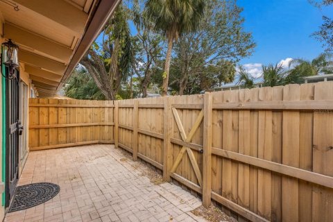 Condominio en venta en Sarasota, Florida, 2 dormitorios, 78.69 m2 № 1755535 - foto 3