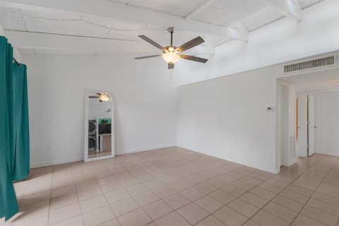 Condominio en venta en Sarasota, Florida, 2 dormitorios, 78.69 m2 № 1755535 - foto 6