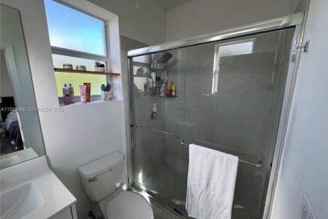 House in Homestead, Florida 3 bedrooms, 129.41 sq.m. № 2044403 - photo 25