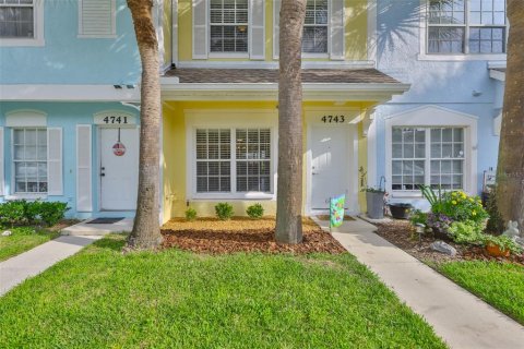 Adosado en venta en Bradenton, Florida, 2 dormitorios, 100.33 m2 № 1833572 - foto 2