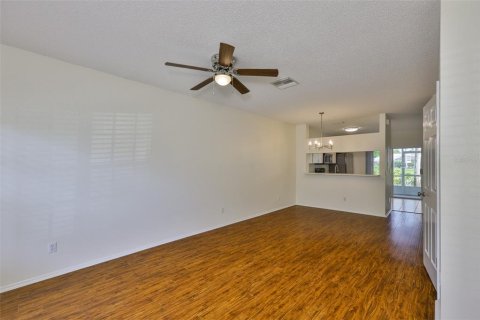 Adosado en venta en Bradenton, Florida, 2 dormitorios, 100.33 m2 № 1833572 - foto 6