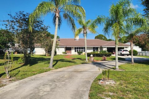 Casa en alquiler en St. Lucie, Florida, 4 dormitorios, 241.27 m2 № 2088247 - foto 20