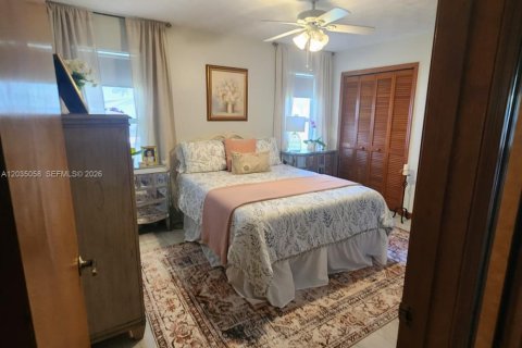 Casa en alquiler en St. Lucie, Florida, 4 dormitorios, 241.27 m2 № 2088247 - foto 15