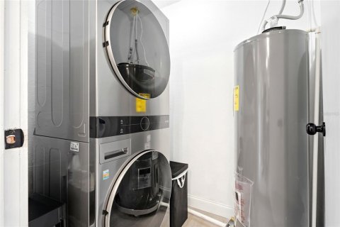 Купить виллу или дом в Клируотер, Флорида 8 комнат, 118.45м2, № 2149703 - фото 22