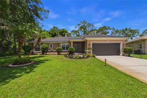 Villa ou maison à Palm Coast, Floride 3 chambres, 173.73 m2 № 2234288