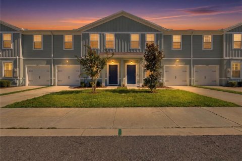 Touwnhouse à New Port Richey, Floride 3 chambres, 151.62 m2 № 2151051