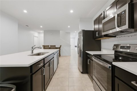 Touwnhouse à vendre à New Port Richey, Floride: 3 chambres, 151.62 m2 № 2151051 - photo 13