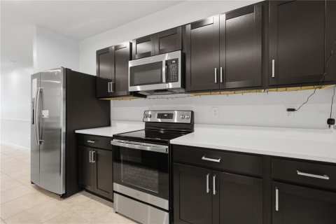 Touwnhouse à vendre à New Port Richey, Floride: 3 chambres, 151.62 m2 № 2151051 - photo 17