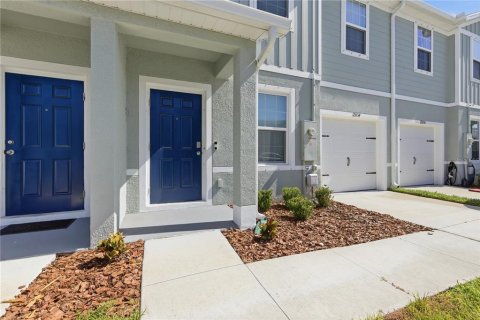 Touwnhouse à vendre à New Port Richey, Floride: 3 chambres, 151.62 m2 № 2151051 - photo 4