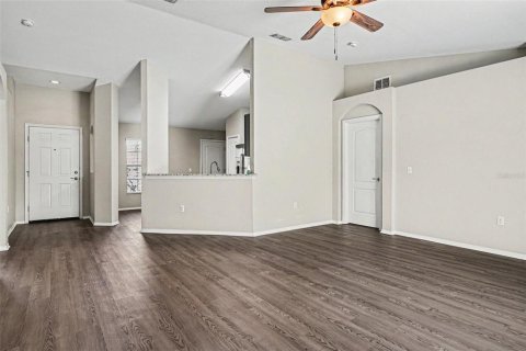 Villa ou maison à vendre à Lakeland, Floride: 3 chambres, 131.18 m2 № 2126666 - photo 3