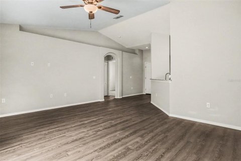 Villa ou maison à vendre à Lakeland, Floride: 3 chambres, 131.18 m2 № 2126666 - photo 7