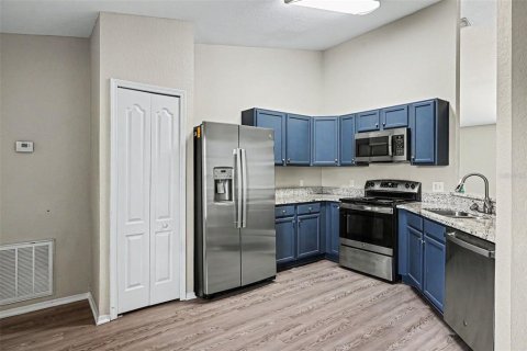 Villa ou maison à vendre à Lakeland, Floride: 3 chambres, 131.18 m2 № 2126666 - photo 4