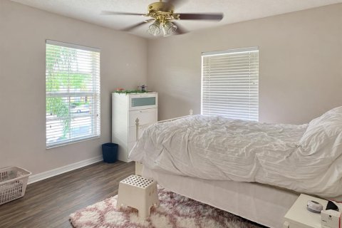 Townhouse in Lakeland, Florida 3 bedrooms, 120.96 sq.m. № 2378113 - photo 9