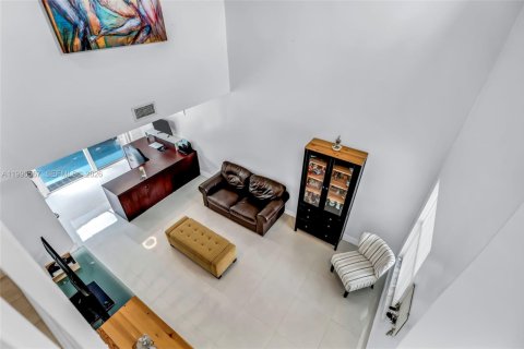 Купить виллу или дом в Катлер-Бей, Флорида 4 спальни, 182.74м2, № 2056262 - фото 25