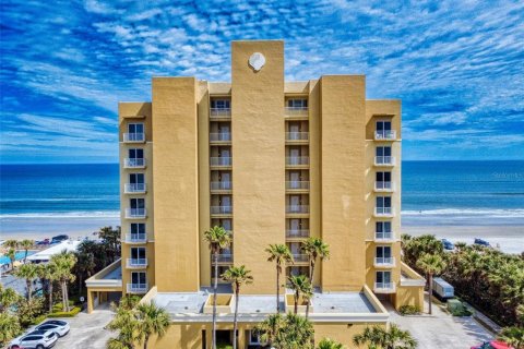 Condominio en venta en New Smyrna Beach, Florida, 3 dormitorios, 185.8 m2 № 1507890 - foto 1