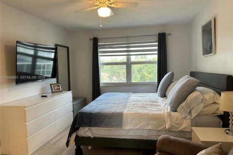 Снять в аренду кондоминиум в Лодердейл-бай-те-Си, Флорида 1 спальня, 78.97м2, № 2017574 - фото 28