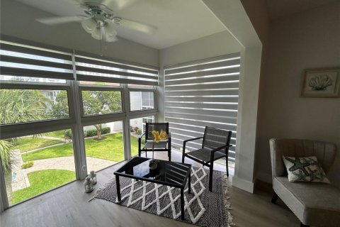 Снять в аренду кондоминиум в Лодердейл-бай-те-Си, Флорида 1 спальня, 78.97м2, № 2017574 - фото 14