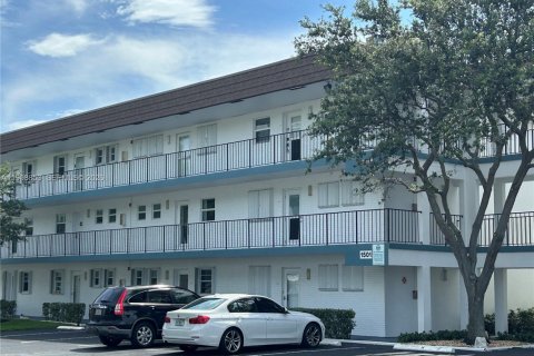 Снять в аренду кондоминиум в Лодердейл-бай-те-Си, Флорида 1 спальня, 78.97м2, № 2017574 - фото 5