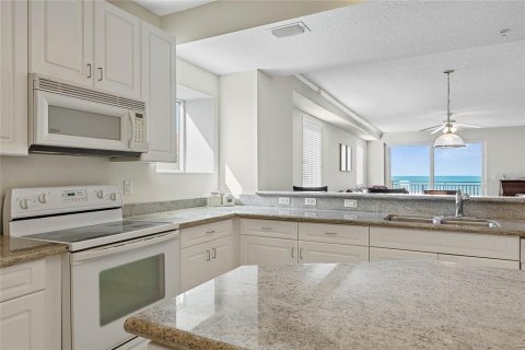 Condo in Palm Coast, Florida, 2 bedrooms  № 1124764 - photo 19