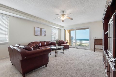 Condo in Palm Coast, Florida, 2 bedrooms  № 1124764 - photo 8