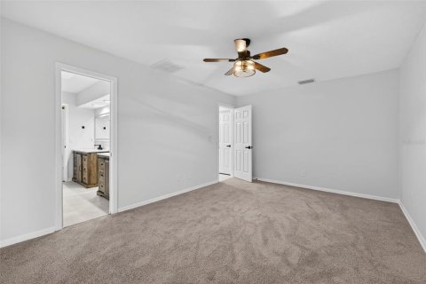 House in Tampa, Florida 4 bedrooms, 206.8 sq.m. № 1805788 - photo 27