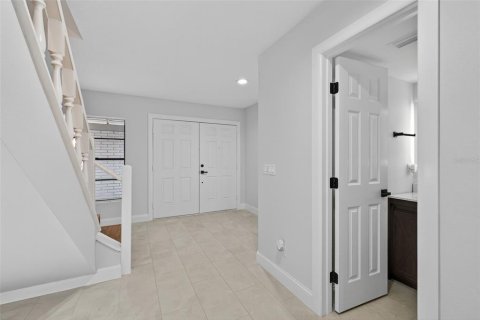 House in Tampa, Florida 4 bedrooms, 206.8 sq.m. № 1805788 - photo 19