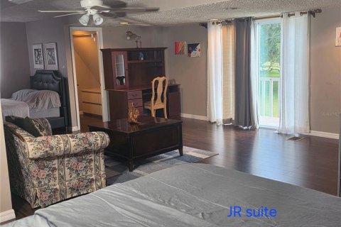 House in Lakeland, Florida 8 bedrooms, 780.01 sq.m. № 2345029 - photo 24