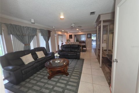 House in Lakeland, Florida 8 bedrooms, 780.01 sq.m. № 2345029 - photo 30
