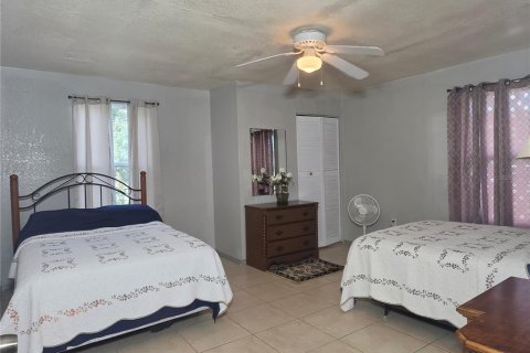 House in Lakeland, Florida 8 bedrooms, 780.01 sq.m. № 2345029 - photo 9