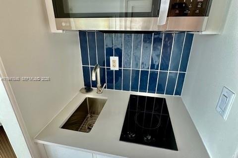Купить кондоминиум в Майами-Бич, Флорида 45.62м2, № 2088679 - фото 14