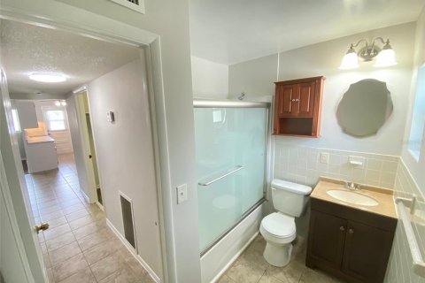 Condominio en alquiler en Orlando, Florida, 1 dormitorio, 59.83 m2 № 2096543 - foto 10