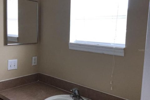 Apartamento en alquiler en Kissimmee, Florida, 4 dormitorios, 115.66 m2 № 1815470 - foto 15