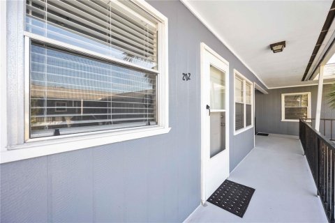 Condo in Venice, Florida, 1 bedroom  № 1524410 - photo 5