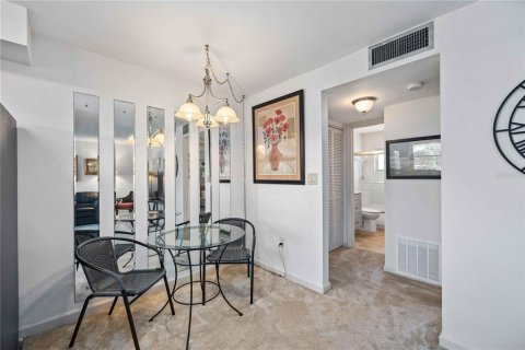 Condo in Venice, Florida, 1 bedroom  № 1524410 - photo 10