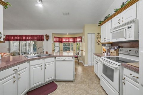 Villa ou maison à vendre à Ocala, Floride: 3 chambres, 165.18 m2 № 2142852 - photo 12