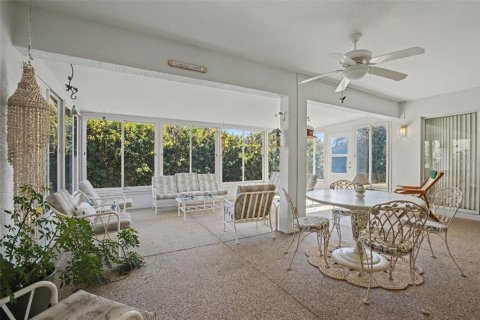 Villa ou maison à vendre à Ocala, Floride: 3 chambres, 165.18 m2 № 2142852 - photo 27