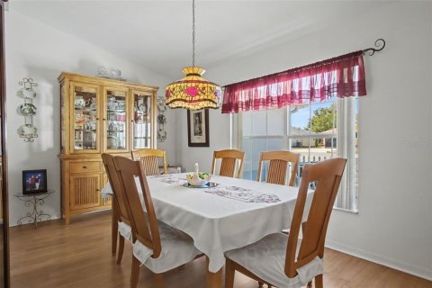 Villa ou maison à vendre à Ocala, Floride: 3 chambres, 165.18 m2 № 2142852 - photo 6