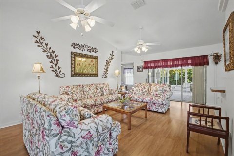 Villa ou maison à vendre à Ocala, Floride: 3 chambres, 165.18 m2 № 2142852 - photo 8