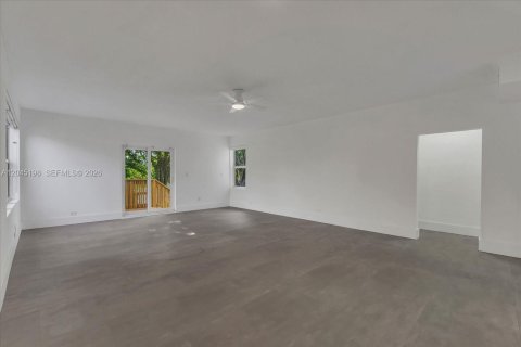 Купить виллу или дом в Майами, Флорида 3 спальни, 150.13м2, № 2167975 - фото 6