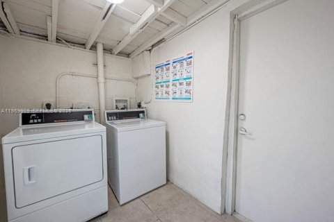 Apartment in Miami, Florida 1 bedroom, 82.68 sq.m. № 2030834 - photo 19