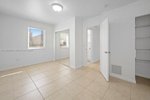 Apartment in Miami, Florida 1 bedroom, 82.68 sq.m. № 2030834 - photo 7