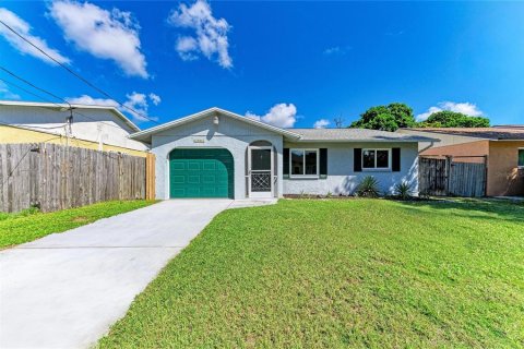 Casa en Sarasota, Florida 2 dormitorios, 93.18 m2 № 2381129