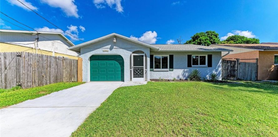 Casa en Sarasota, Florida 2 dormitorios, 93.18 m2 № 2381129